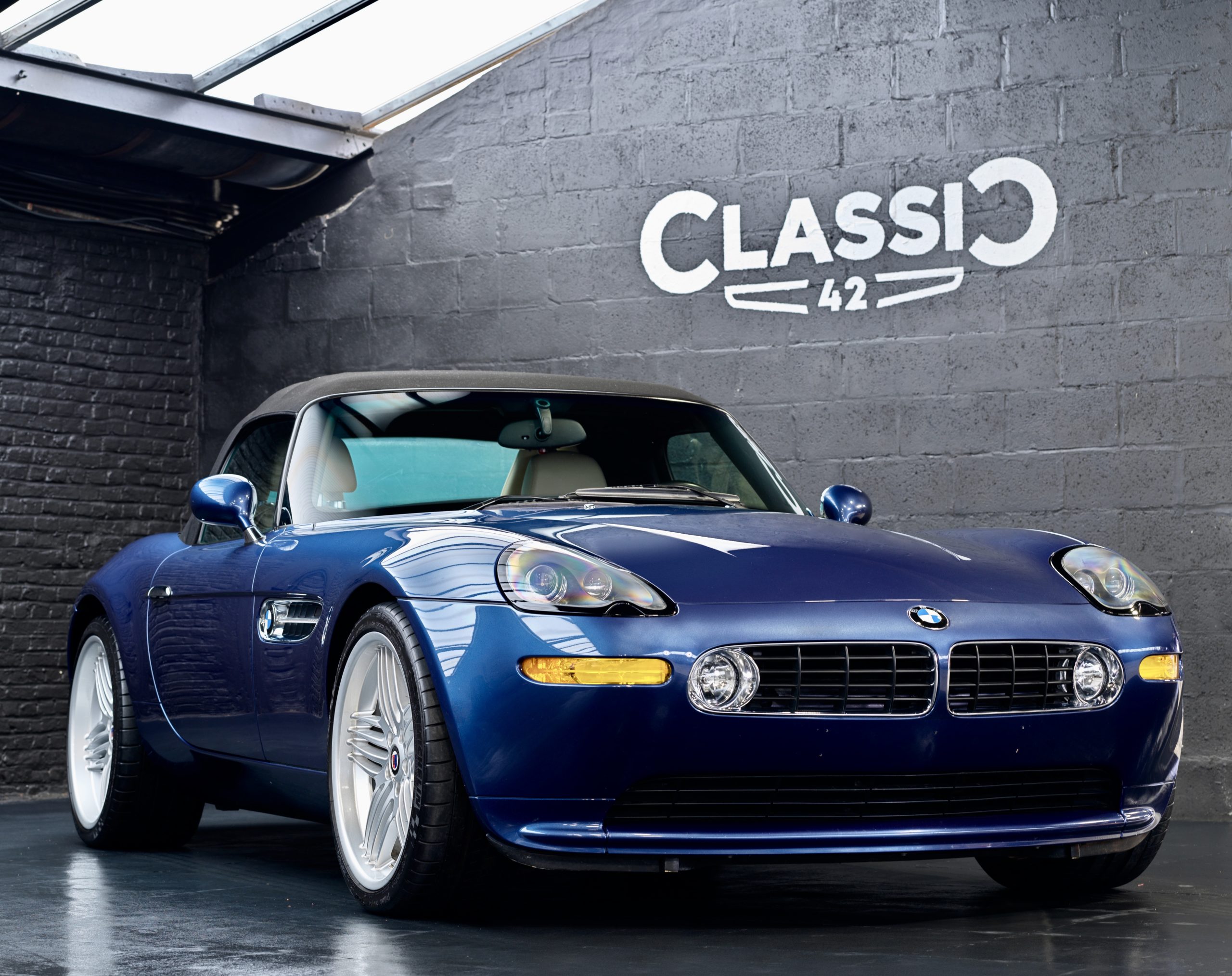 BMW Z8 ALPINA ROADSTER V8 en vente chez Classic 42 - Spécialiste Voitures Classiques Belgique