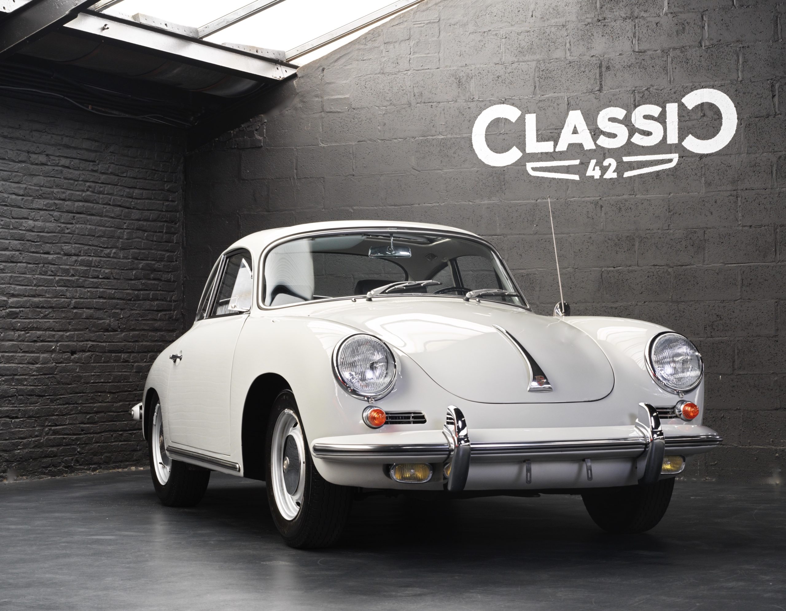 Porsche C 356 C avec avec toit ouvrant de 1964 rare occasion en vente chez Classic 42 | Classic Porsche Belgique