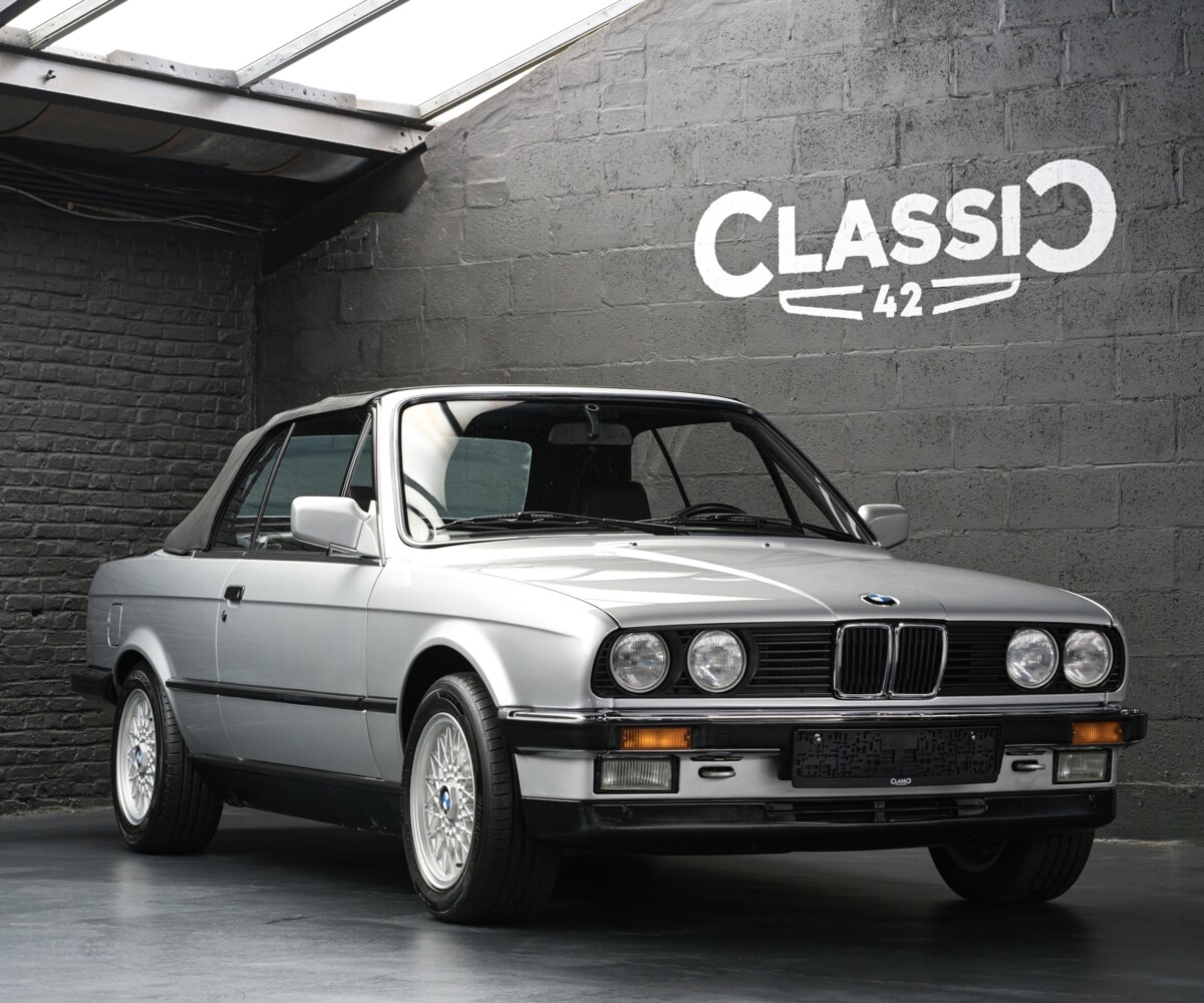 BMW 325i Cabriolet en vente chez Classic 42 | Occasion Voitures Classique Belgique