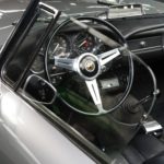 intérieur d'une ALFA ROMEO 2600 Spider Touring grise